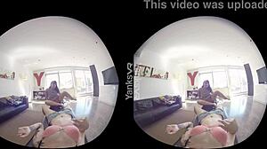 HD βίντεο VR δύο ερασιτεχνικών κοριτσιών που αυνανίζονται και τελειώνουν