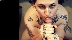 Η τατουαρισμένη καλλονή Ash VonBlack κάνει μια αισθησιακή πίπα σε ένα μεγάλο πούτσο