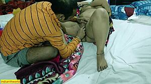 Joven hombre se involucra en sexo bengalí indio tabú con su pareja